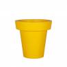 pot-de-fleurs-plastique-extravase-jaune-citron-Les-Serruriers-du-Paysage