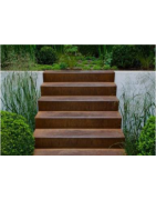 Escalier extérieur corten